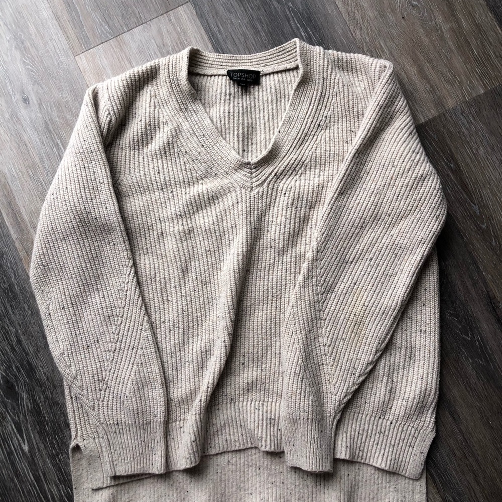 Topshop Light Beige V-Neck Sweater Women’s Size Small